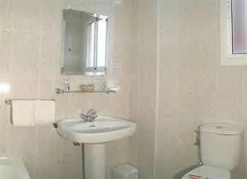 Hotel Sur Малага