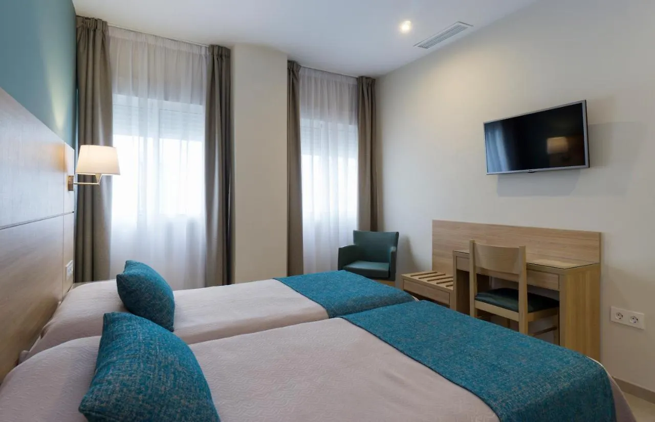 Hotel Sur Malaga 2*,